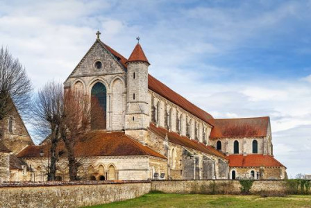 Abbaye de Pontigny photo