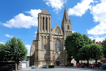 Abbaye de Saint-Pierre-sur-Dives photo