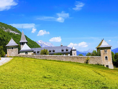 Abbaye Notre-Dame de Tamié photo