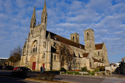Abbaye Saint-Martin de Laon photo