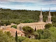 Abbaye Saint-Michel de Frigolet photo