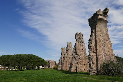 Aqueduc romain photo
