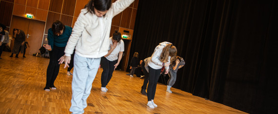 atelier en famille | les arts du cirque photo