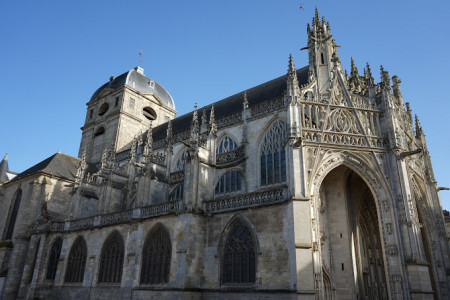 Basilique Notre-Dame d'Alençon photo