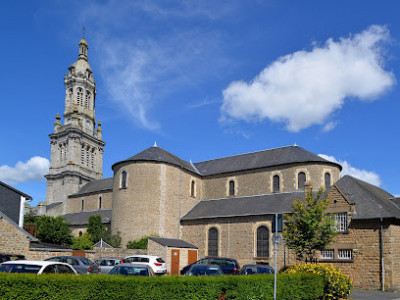 Basilique Saint-Gervais d'Avranches photo