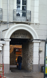 Boulevard Saint Roch photo