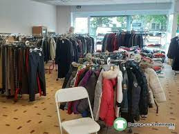 Bourse aux vêtements à Dijon photo