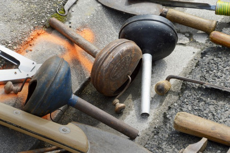 Brocante et vide greniers a saint cyprien sur dourdou à Conques-en-Rouergue photo