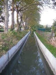 Canal de Crillon photo