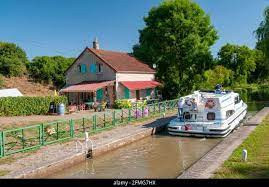 Canal du Nivernais. photo