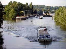 Canal latéral à l'Oise photo