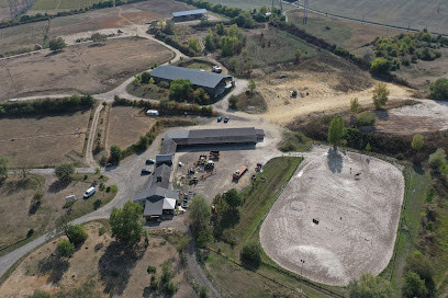 Centre Equestre La Planche photo