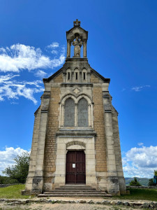 Chapelle du Mont Brouilly photo