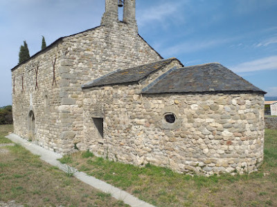 Chapelle romane de la Madeleine photo