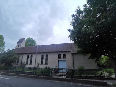 Chapelle Saint-René de Bagneux photo