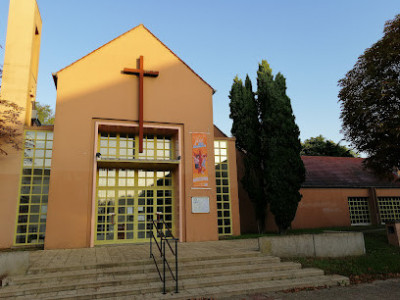 Chapelle Sainte Bernadette photo