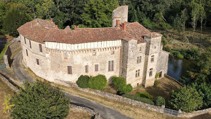 Château de Féneyrols photo