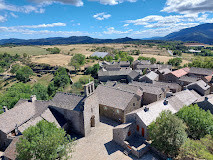 Château de La Garde-Guérin photo