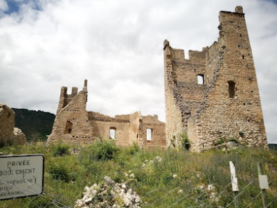 Chateau De Miglos photo