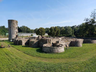 Château de Montagu photo