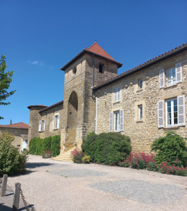 Chateau de Montseveroux photo