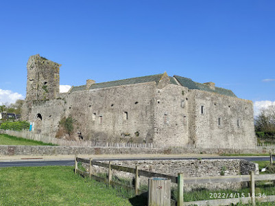 Château De Regnéville photo