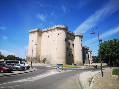 Chateau de Tarascon.. photo