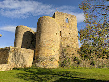 Château Saint Hugues photo