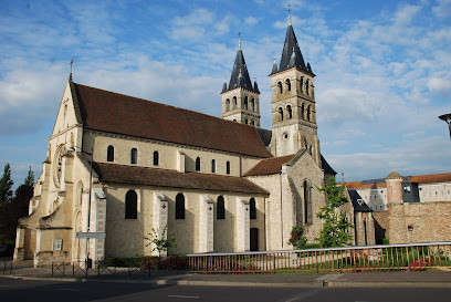 Collégiale Notre-Dame de Melun photo