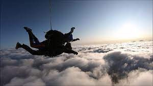 Dge Z'Air Parachutisme. photo