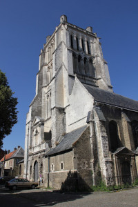 Église catholique Saint-Denis à Saint-Omer photo