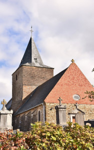 Église catholique Saint-Éloi et son Cimetière à Bazinghen photo