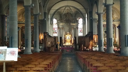 Église catholique Saint-Humbert photo