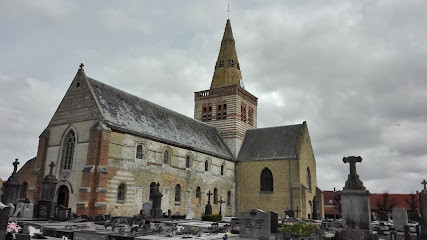 Église catholique Saint-Jacques-le-Majeur à Cappelle-Brouck et son Cimetière photo