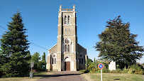 Église catholique Saint-Joseph à Bois-en-Ardres photo