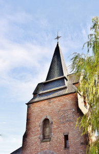 Église catholique Saint-Léger à Drocourt photo