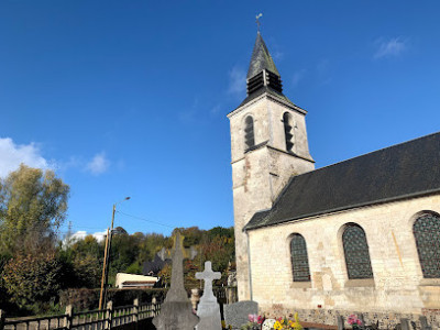 Église catholique Saint-Léger à Ramecourt et son Cimetière photo