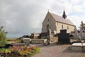 Église catholique Saint-Martin à Questrecques et son Cimetière photo
