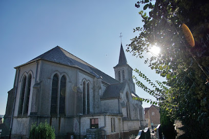 Église catholique Saint-Martin à Zouafques et son Cimetière photo