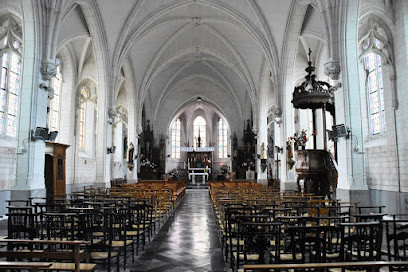 Église catholique Saint-Martin à Zutkerque et son Cimetière photo