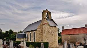 Église catholique Saint-Martin d'Echinghen et son Cimetière photo