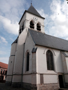 Église catholique Saint-Nicolas à Péronne-en-Mélantois photo