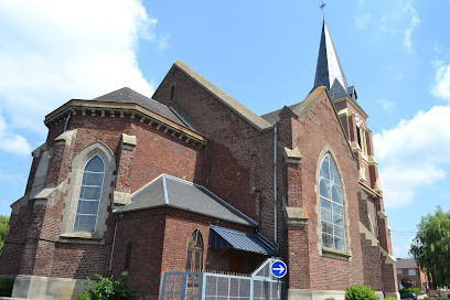 Église catholique Saint-Pierre à Cuinchy photo