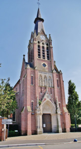 Église catholique Saint-Pierre à Godewaersvelde photo