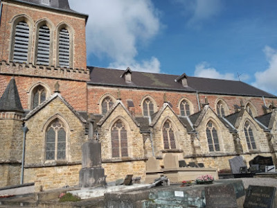 Église catholique Saint-Quentin à Wirwignes et son Cimetière photo