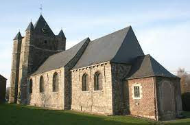 Église catholique Saint-Vaast à Belval et son Cimetière à coté de l'Abbaye photo