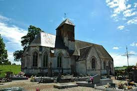 Église catholique Saint-Vaast à Éstrée-Wamin et son Cimetière photo