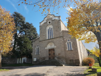 Eglise de Saint Bonnet les Oules photo