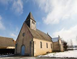 Eglise de Saint Priest La Marche photo