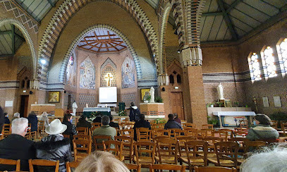 Église Notre Dame Des Trevois photo